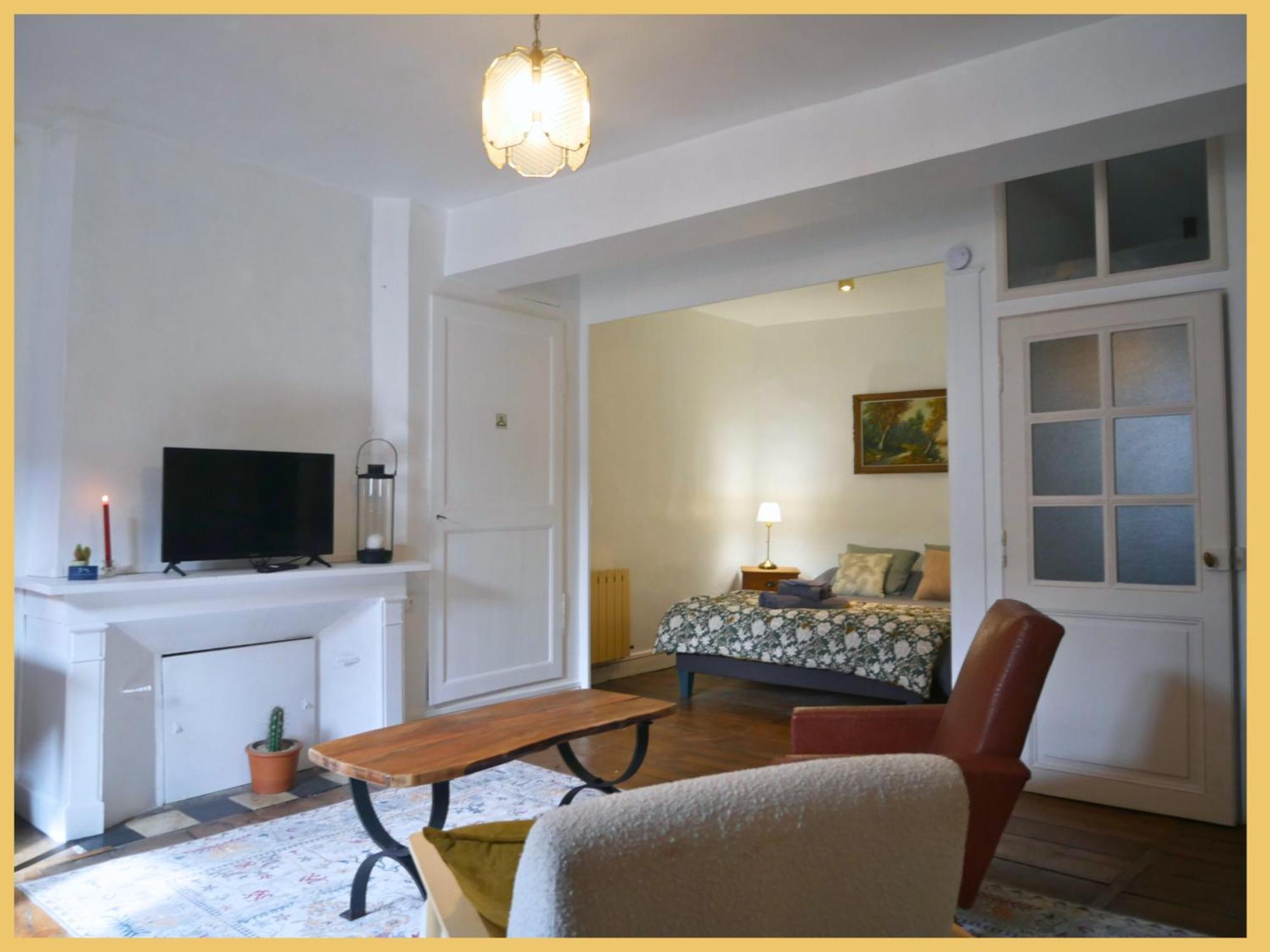 Les Suites De Bellac Exterior foto
